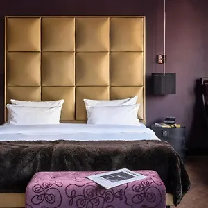 Roomers 5*, Frankfurt am Main Duitsland